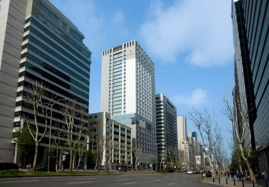 L7 강남 바이 롯데호텔 외관