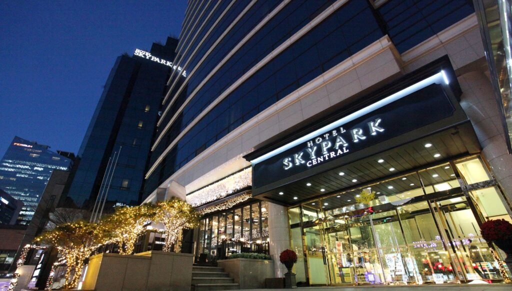 호텔 스카이파크 센트럴 명동점 호텔 입구